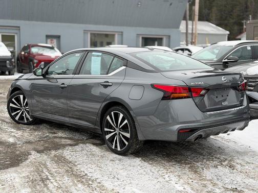 2021 Nissan Altima SR Intelligent AWD