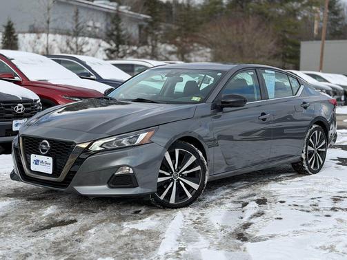 2021 Nissan Altima SR Intelligent AWD
