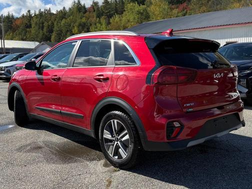 2022 Kia Niro Plug-In Hybrid EX