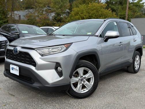 2020 Toyota RAV4 Hybrid XLE