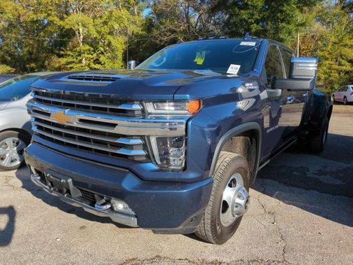 2023 Chevrolet Silverado 3500 High Country