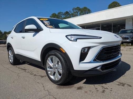 Summit White 2024 Buick Encore GX Preferred