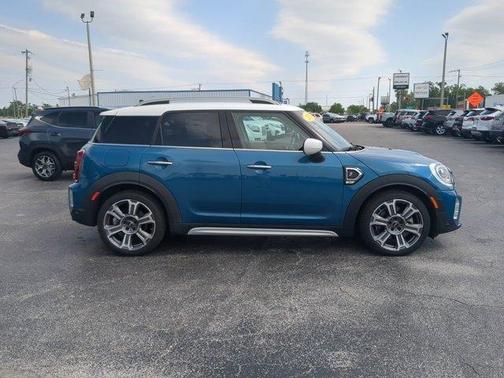2021 MINI Countryman Cooper S