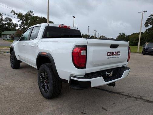 2025 GMC Canyon 2WD Elevation