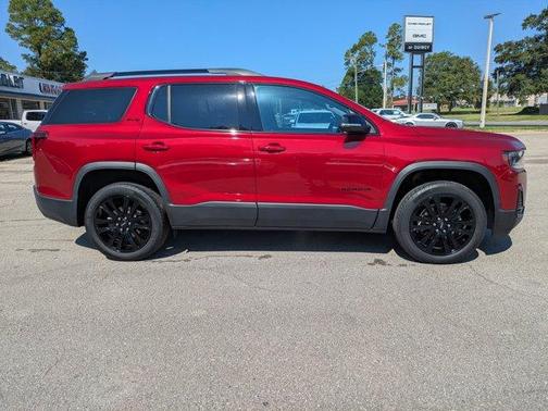 2022 GMC Acadia SLE