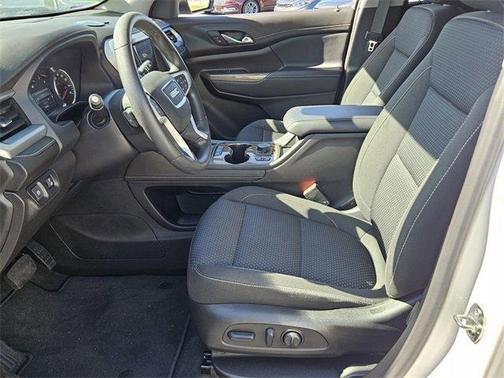 Summit White 2023 GMC Acadia SLE