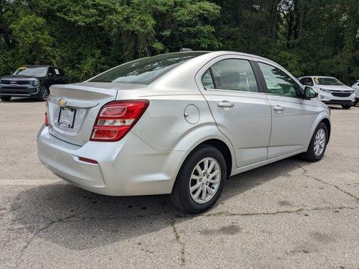 2020 Chevrolet Sonic LT