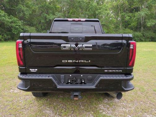 Onyx Black 2024 GMC Sierra 2500 Denali Ultimate