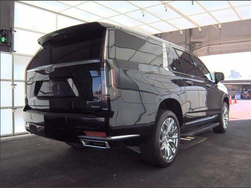 2023 Cadillac Escalade ESV Premium Luxury