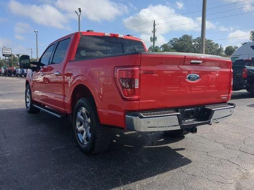 Race Red 2022 Ford F-150 XLT