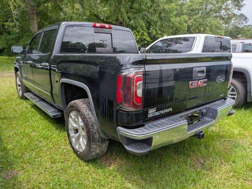 Onyx Black 2017 GMC Sierra 1500 SLT