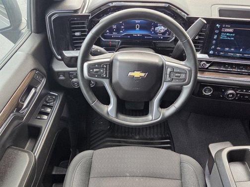 Sterling Gray Metallic 2024 Chevrolet Silverado 1500 LT