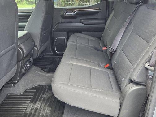 Sterling Gray Metallic 2024 Chevrolet Silverado 1500 LT