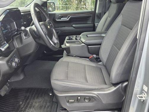 Sterling Gray Metallic 2024 Chevrolet Silverado 1500 LT