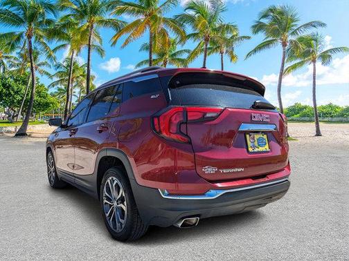 Red Quartz Tintcoat 2020 GMC Terrain SLT