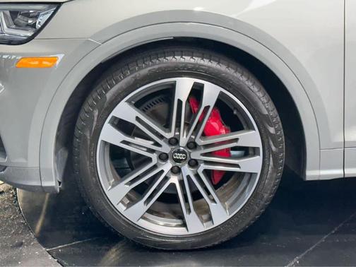 2019 Audi SQ5 3.0T Premium Plus