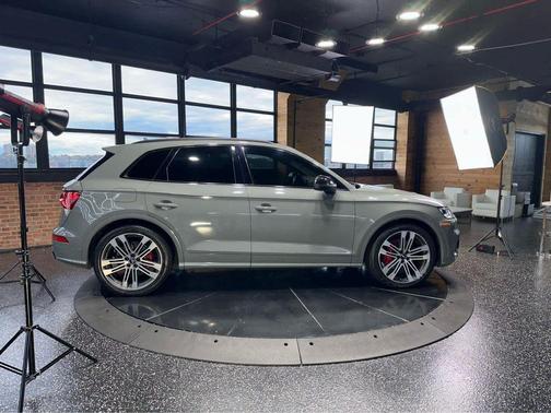 2019 Audi SQ5 3.0T Premium Plus