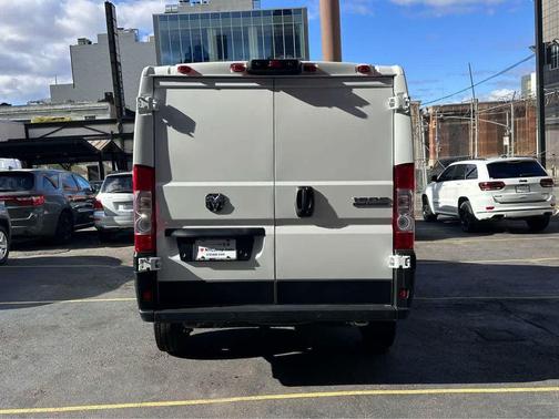 2025 RAM ProMaster 1500 Low Roof