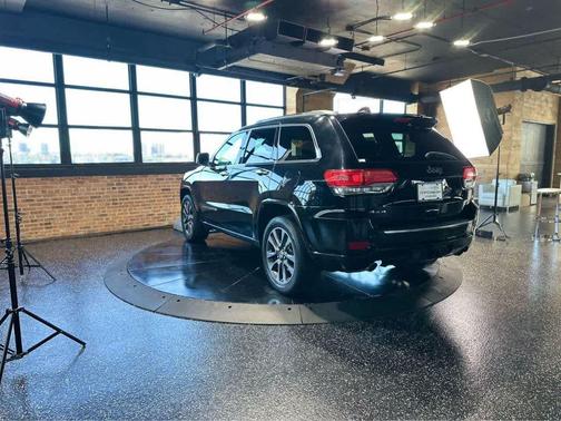 2017 Jeep Grand Cherokee Overland