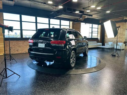 2017 Jeep Grand Cherokee Overland