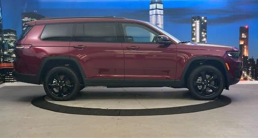 2025 Jeep Grand Cherokee L Laredo