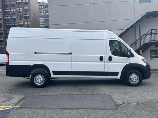 2025 RAM ProMaster 3500 High Roof