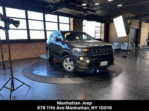 2022 Jeep Compass Latitude