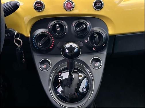 2015 FIAT 500 Pop