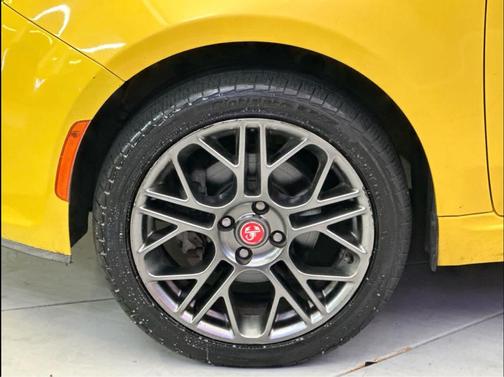 2015 FIAT 500 Pop