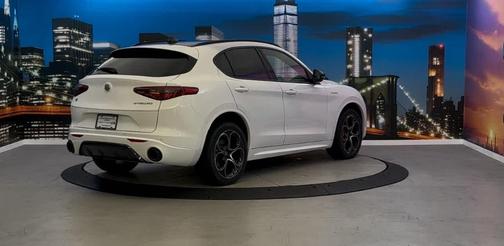 2023 Alfa Romeo Stelvio Veloce
