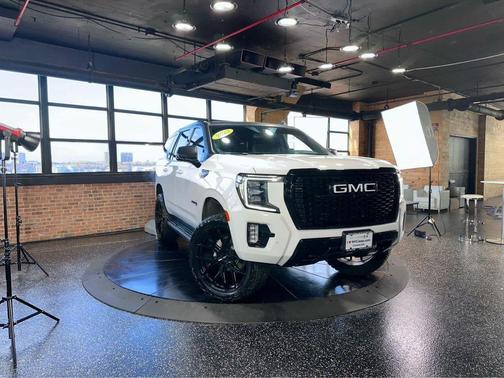 2023 GMC Yukon AT4