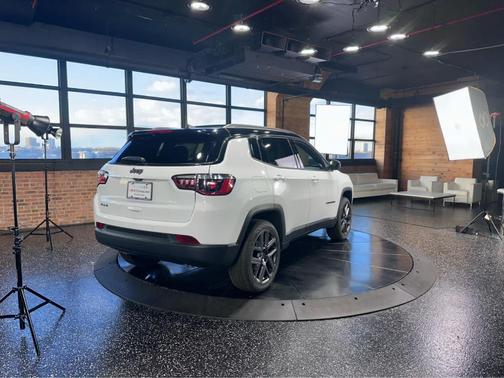 2026 Jeep Compass Limited Altitude