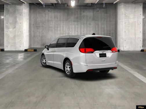 2026 Chrysler Voyager LX