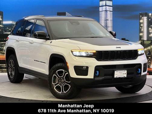 2023 Jeep Grand Cherokee 4xe Trailhawk