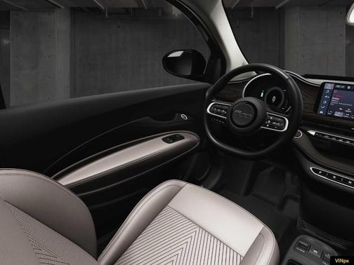 2025 FIAT 500e Base