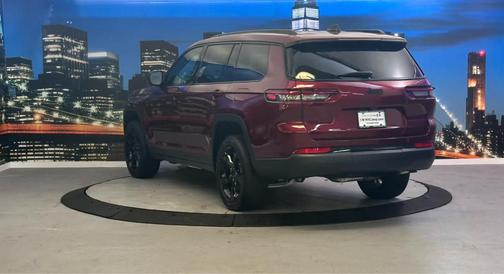 2025 Jeep Grand Cherokee L Laredo