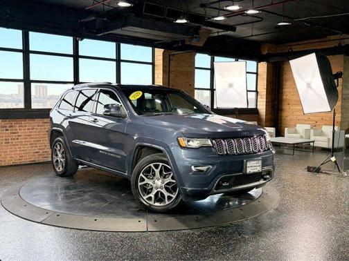 2020 Jeep Grand Cherokee Overland