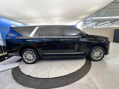 2019 Cadillac Escalade ESV Luxury