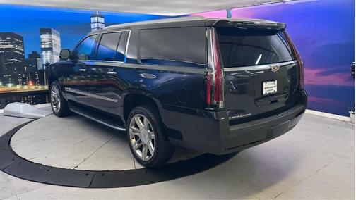 2019 Cadillac Escalade ESV Luxury