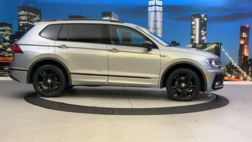2019 Volkswagen Tiguan 2.0T SEL R-Line Black