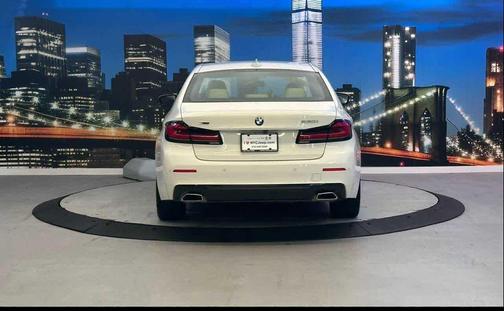 2022 BMW 530 i xDrive
