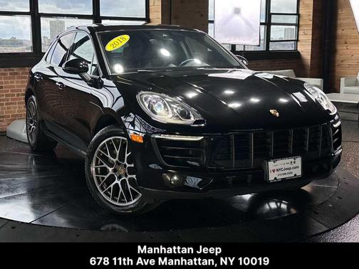 2018 Porsche Macan Sport Edition