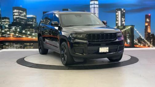 2021 Jeep Grand Cherokee L Laredo