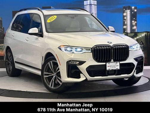 2021 BMW X7 M50i