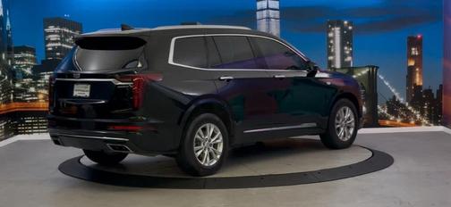 2022 Cadillac XT6 Luxury AWD