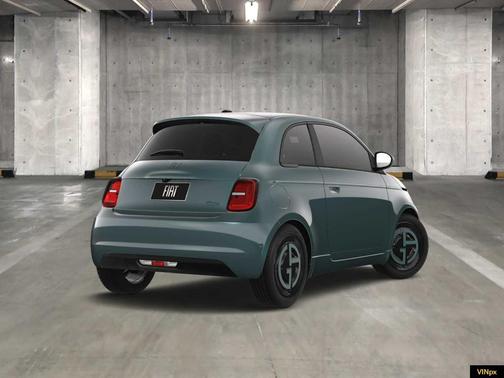 2025 FIAT 500e Base