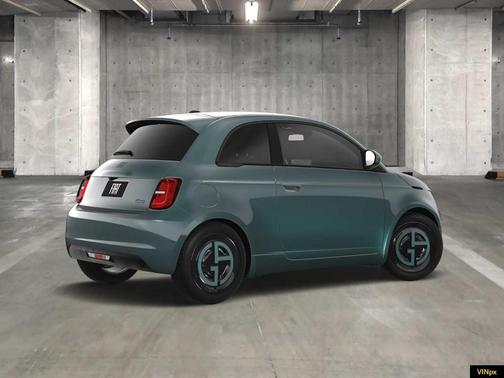 2025 FIAT 500e Base