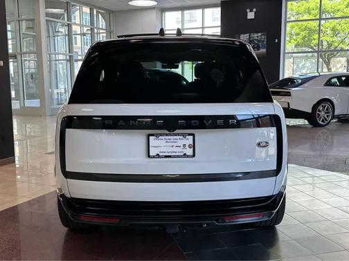 2023 Land Rover Range Rover P400 SE