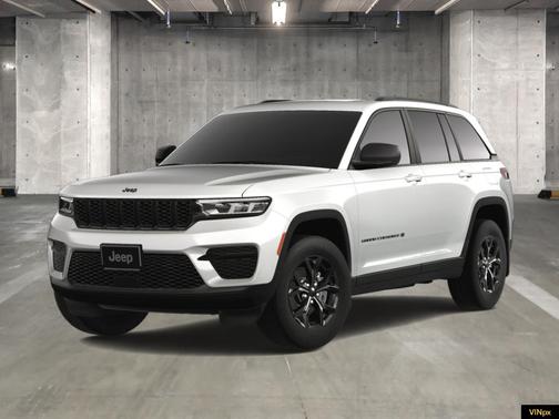 2025 Jeep Grand Cherokee Laredo