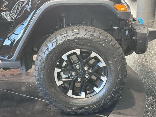 2025 Jeep Wrangler 4xe Rubicon
